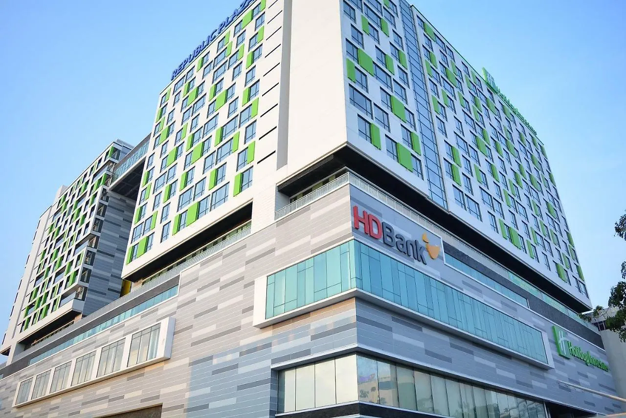 Aparthotel Holiday Republic Saigon Airport Ho Chi Minh City
