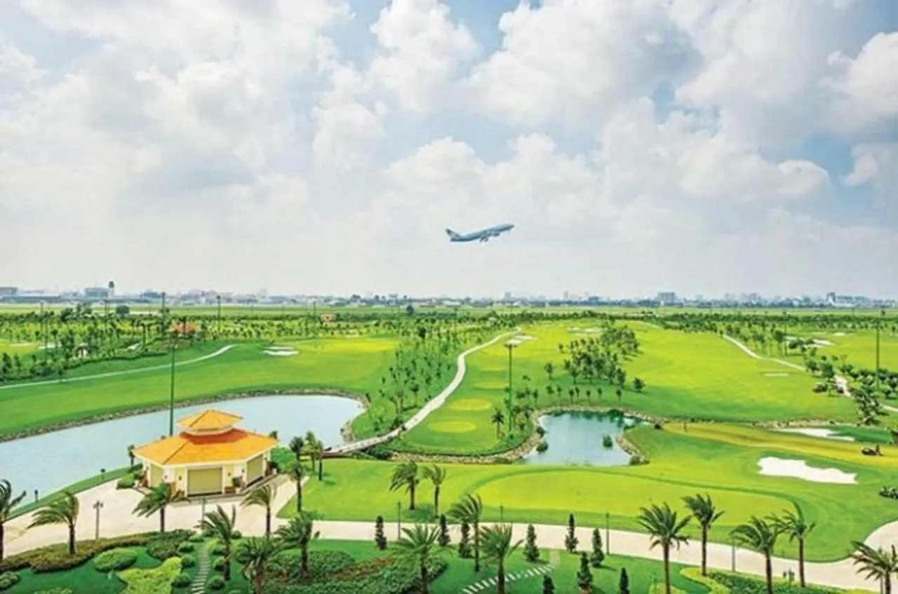 ***** Aparthotel Holiday Republic Saigon Airport Ho Chi Minh City Vietnam